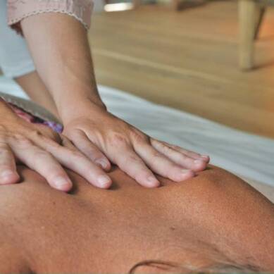 sportmassage in Zwalm, kinepraktijk Emmy Mornie